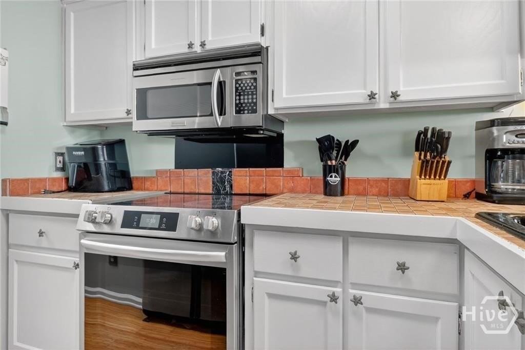 1 Center St Unit 2 - Photo 5 of 11