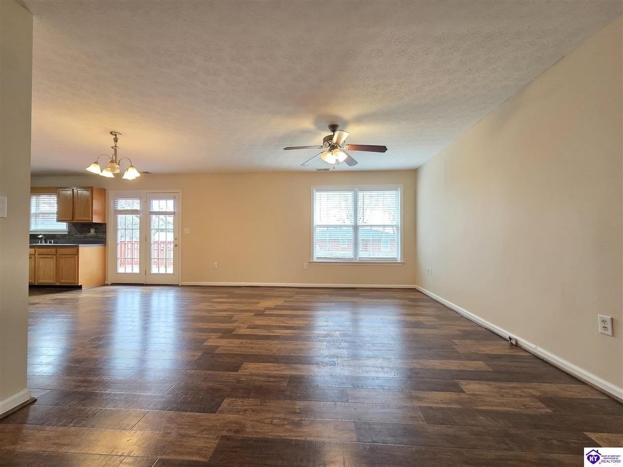 104 Dante Ct - Photo 5 of 27