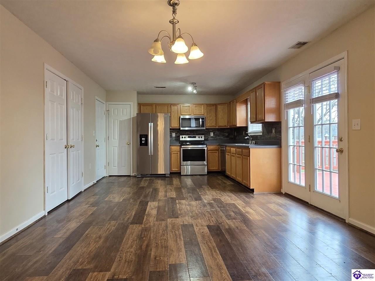 104 Dante Ct - Photo 7 of 27