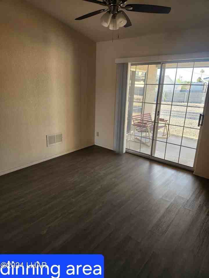 3099 Jamaica Blvd S - Photo 4 of 15