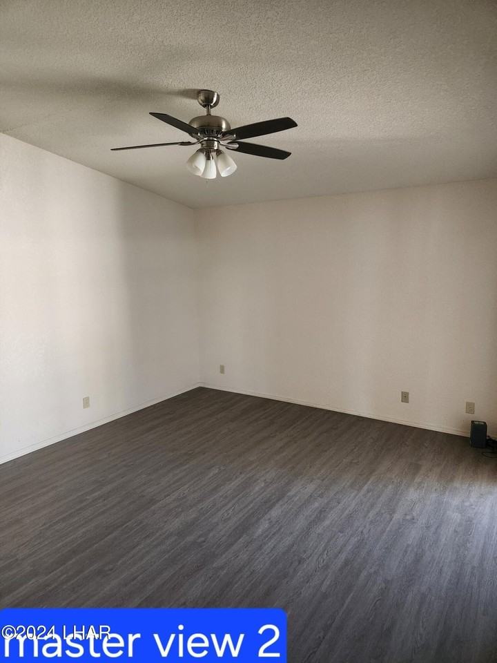 3099 Jamaica Blvd S - Photo 7 of 15