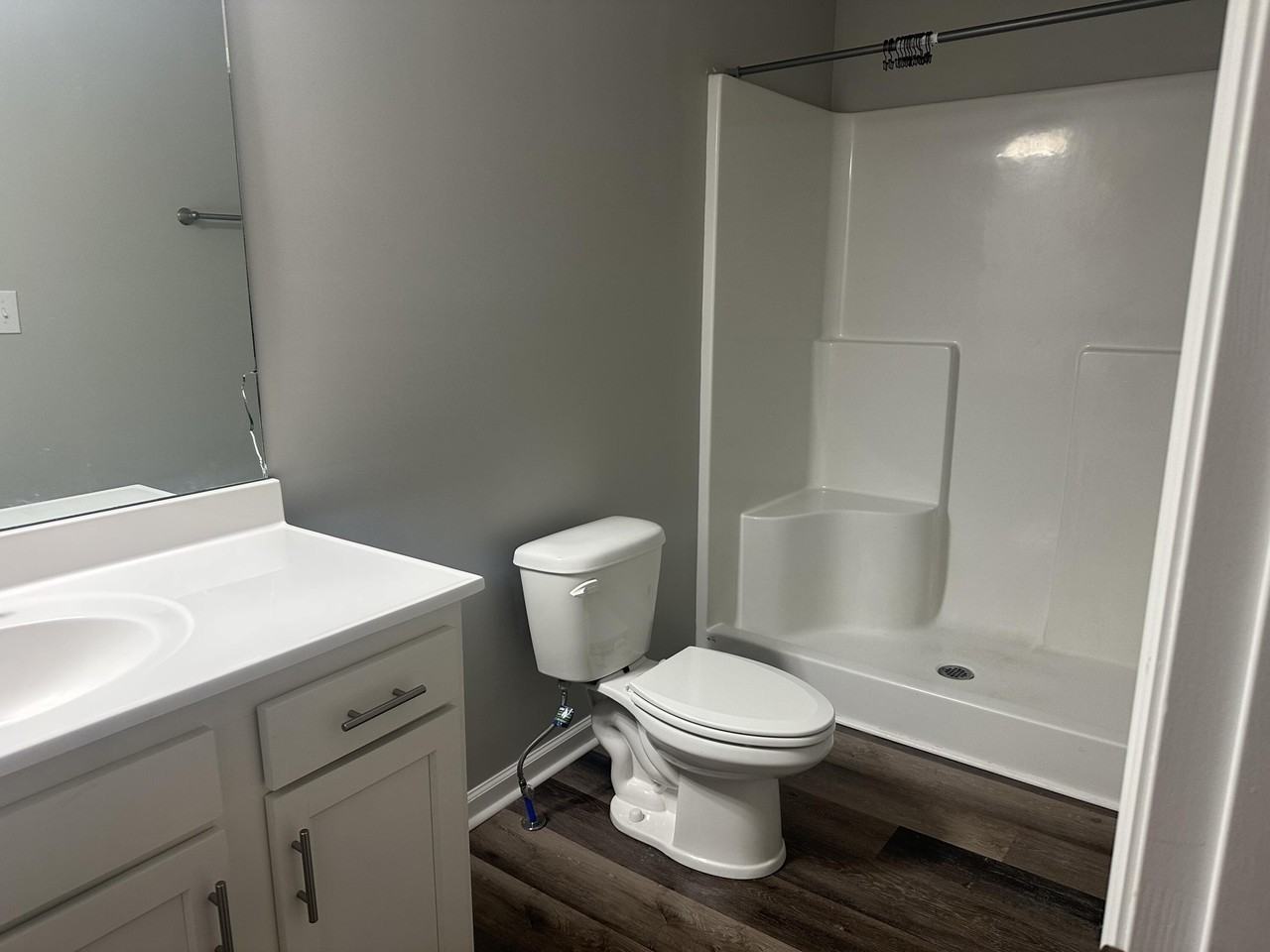 2040 Dolly Dr - Photo 5 of 8