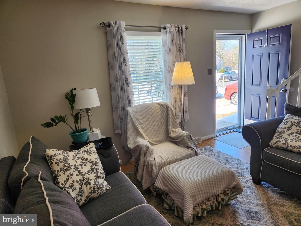 6345 Piney Ridge Dr - Photo 3 of 26