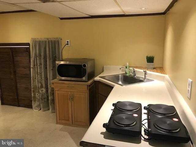 5915 85th Ave - Photo 7 of 25