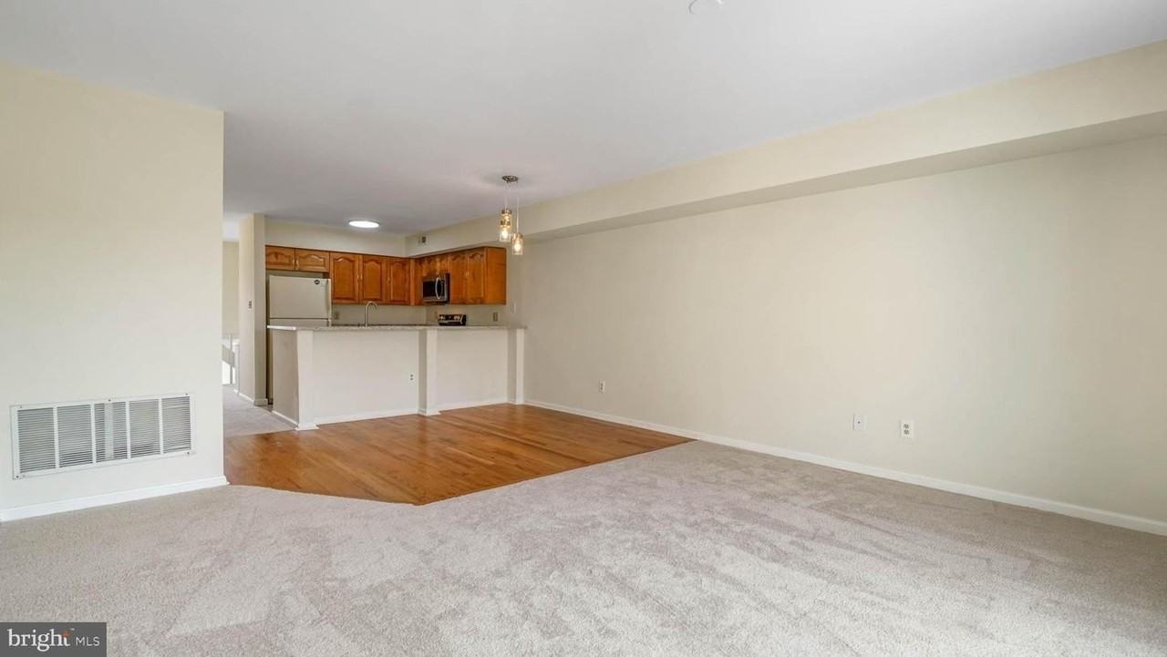 26-C Queen Anne Way - Photo 6 of 13