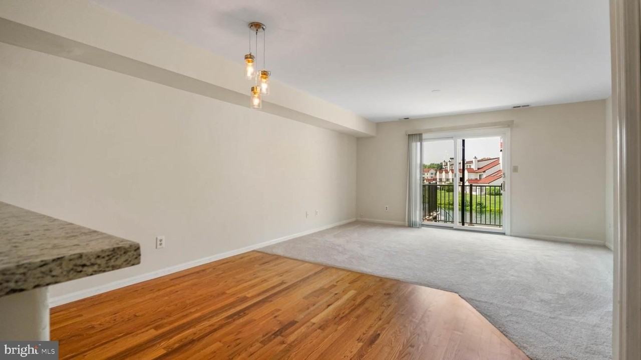 26-C Queen Anne Way - Photo 7 of 13