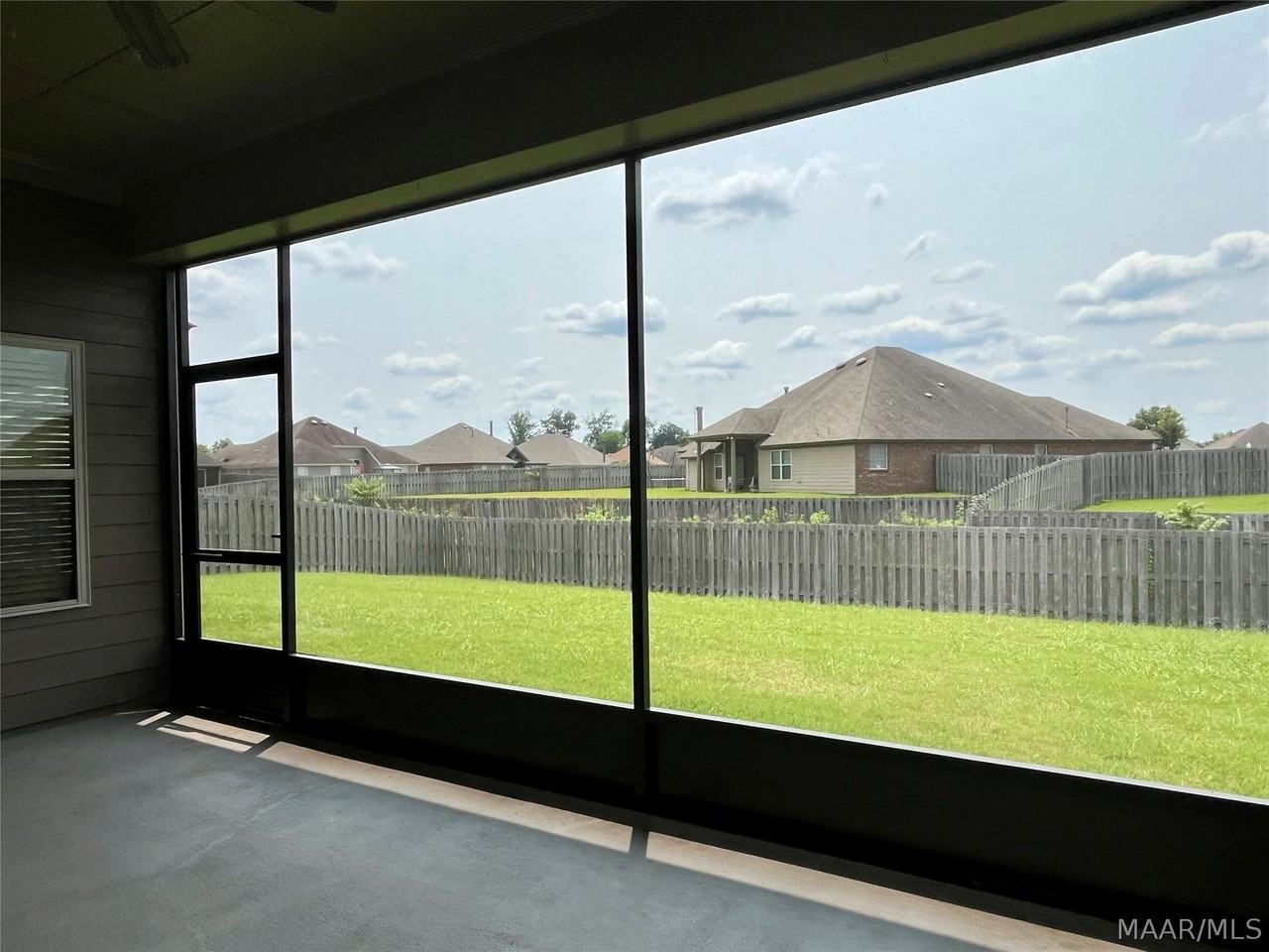 9408 Tillman Ct - Photo 7 of 49