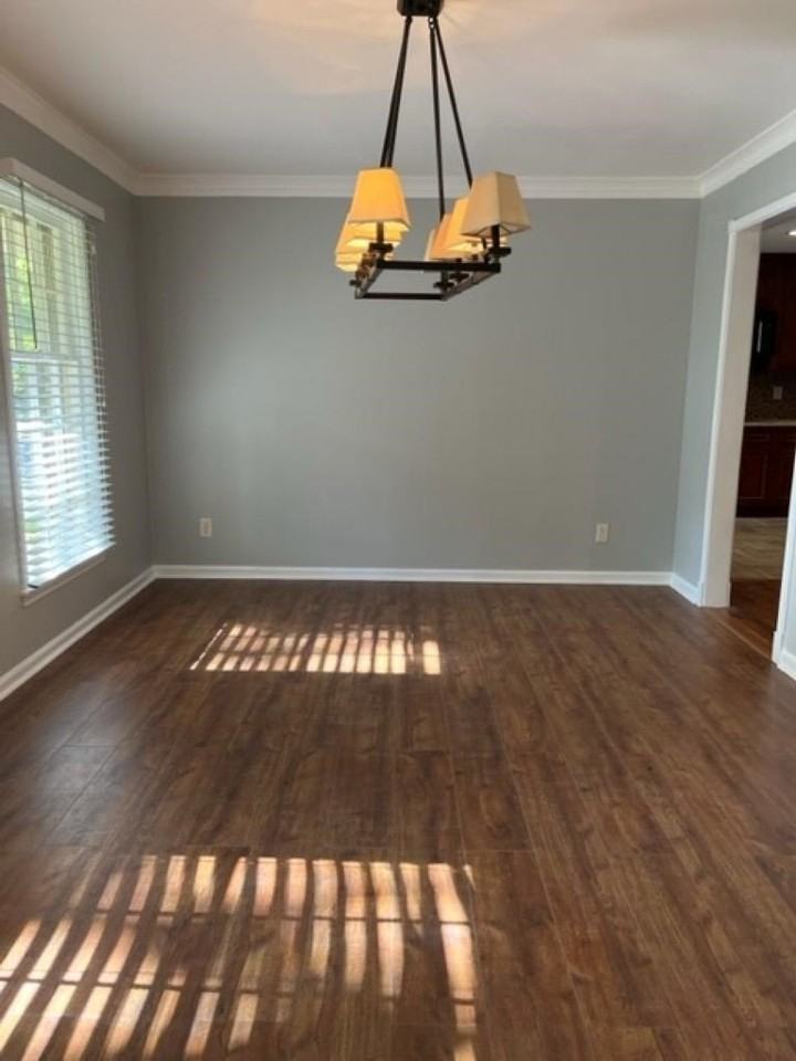 1379 Lancaster Dr - Photo 7 of 26