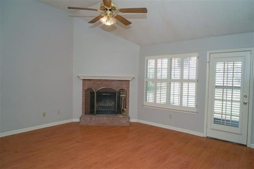 7938 Annes Cir - Photo 2 of 18