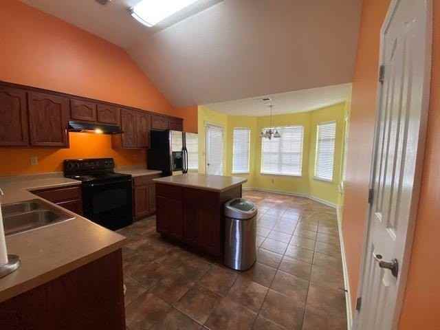 6098 Ravenwood Lake Dr E - Photo 4 of 24