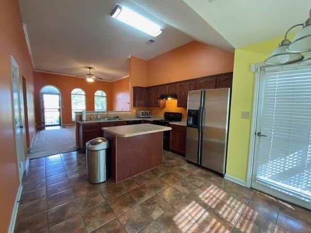 6098 Ravenwood Lake Dr E - Photo 5 of 24