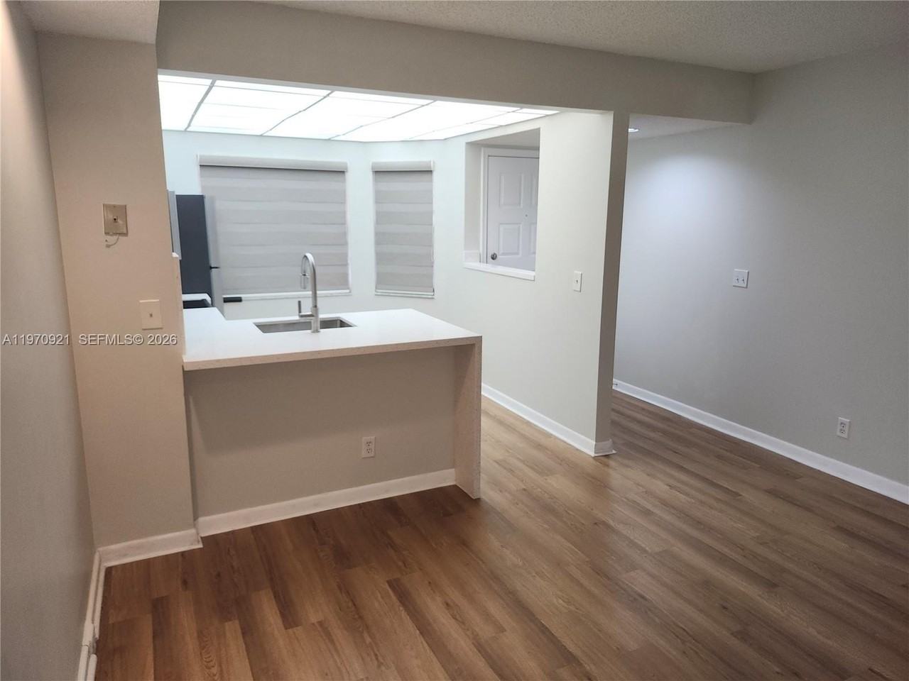 12501 Sw 14th St #311R - Photo 5 of 27