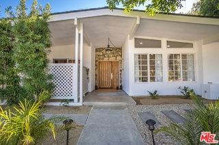 23826 Burbank Blvd - Photo 2 of 8