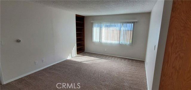 15038 Hiawatha St - Photo 5 of 5