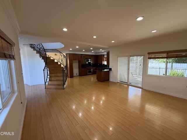 7011 Liberty Dr - Photo 3 of 8