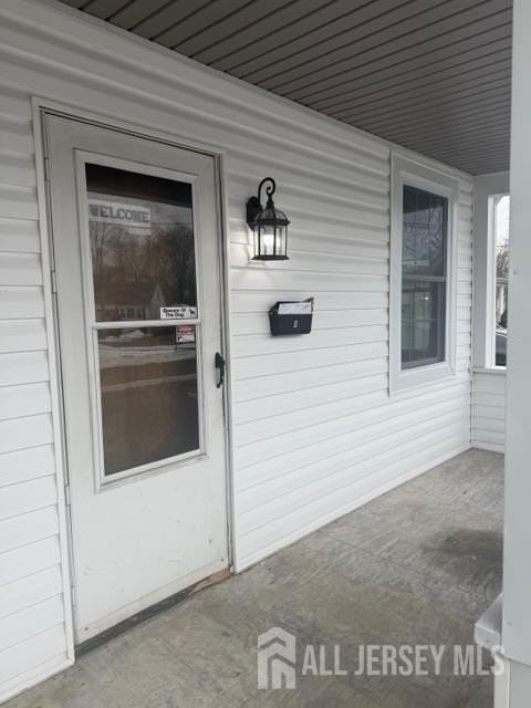 66 Lincoln Ave - Photo 2 of 10