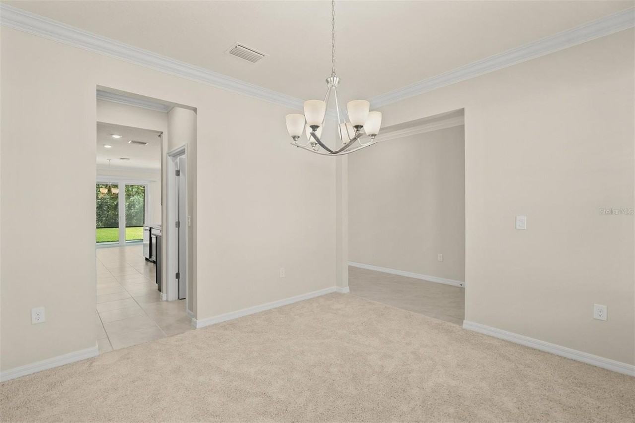 2927 Greenleaf Ter - Photo 4 of 48