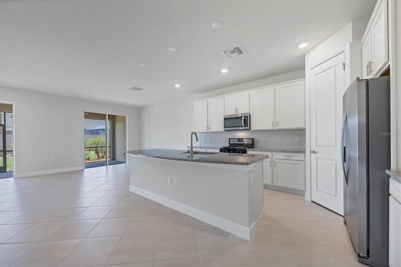 3519 Harlowe Run - Photo 5 of 45