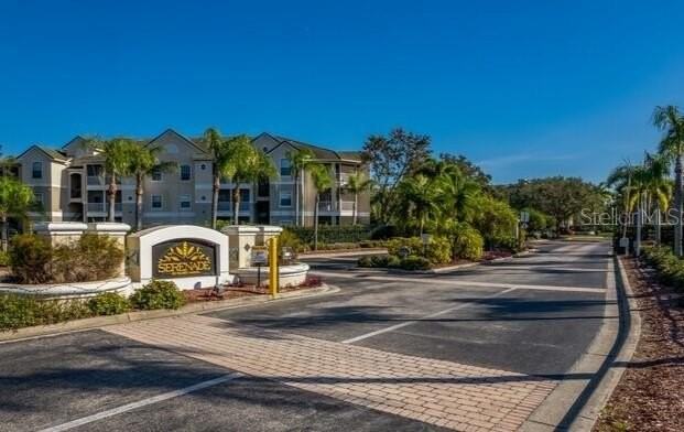 5134 Northridge Rd #304 - Photo 2 of 23