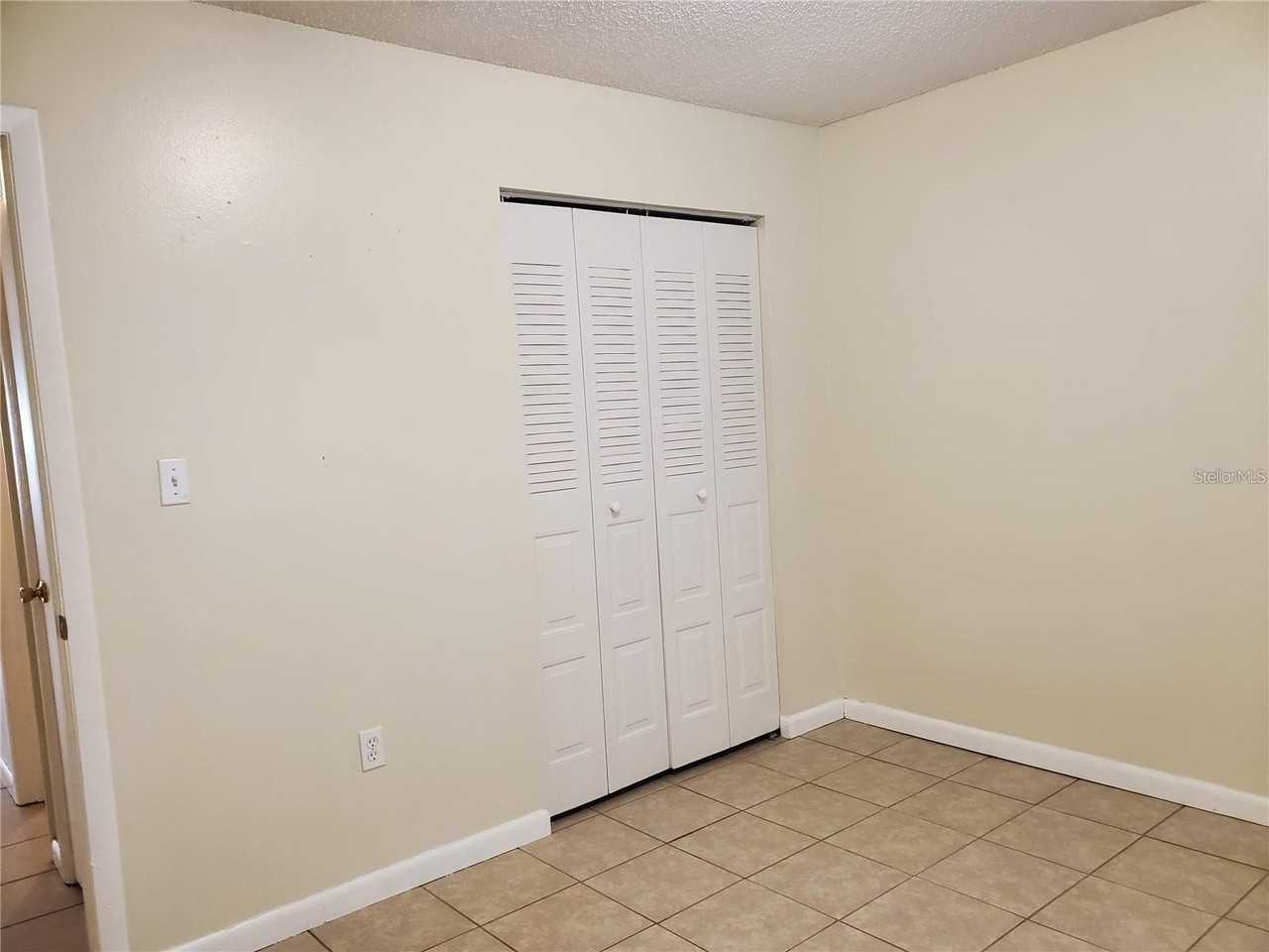 734 Shakespeare Dr - Photo 6 of 9