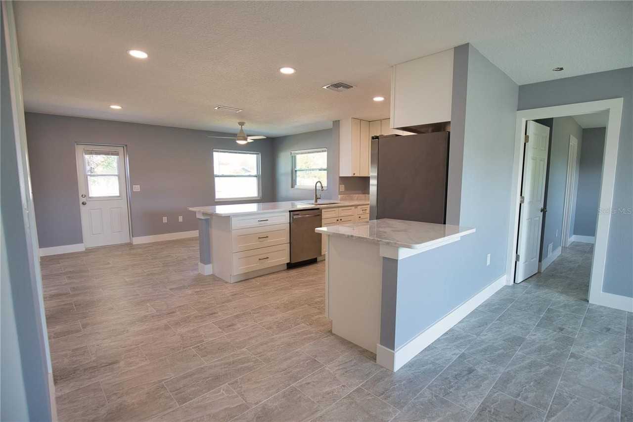 3392 Orange Rd - Photo 7 of 26