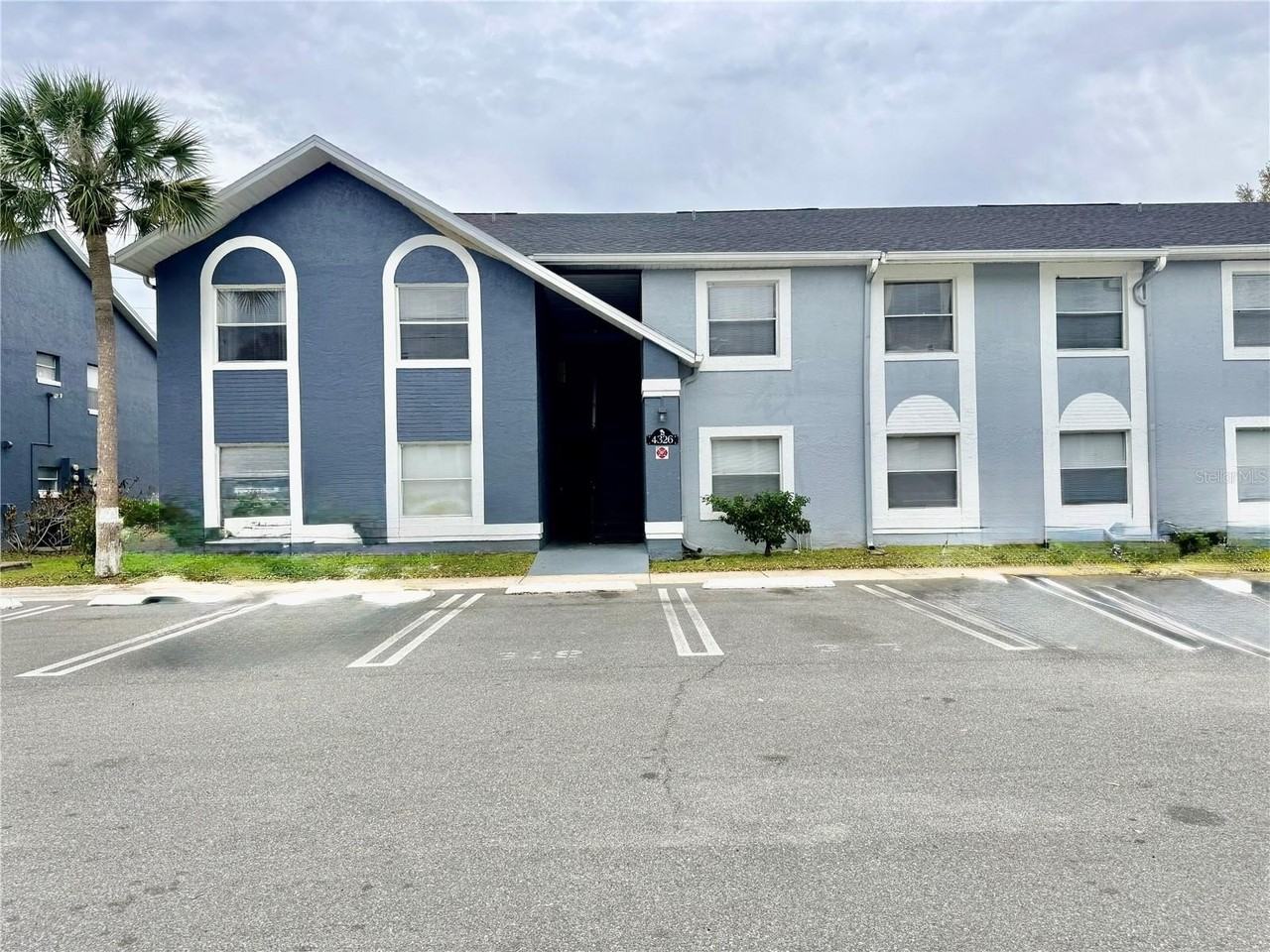 4326 Pershing Pointe Pl #3 - Photo 2 of 28