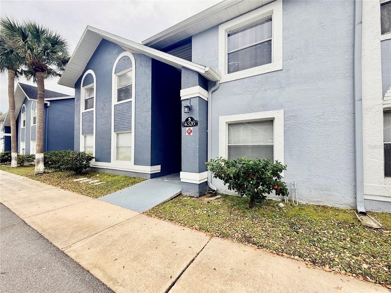 4326 Pershing Pointe Pl #3 - Photo 3 of 28