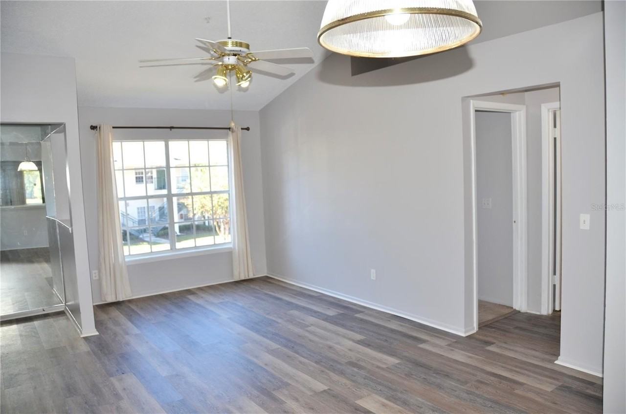 140 Reserve Cir #200 - Photo 5 of 22