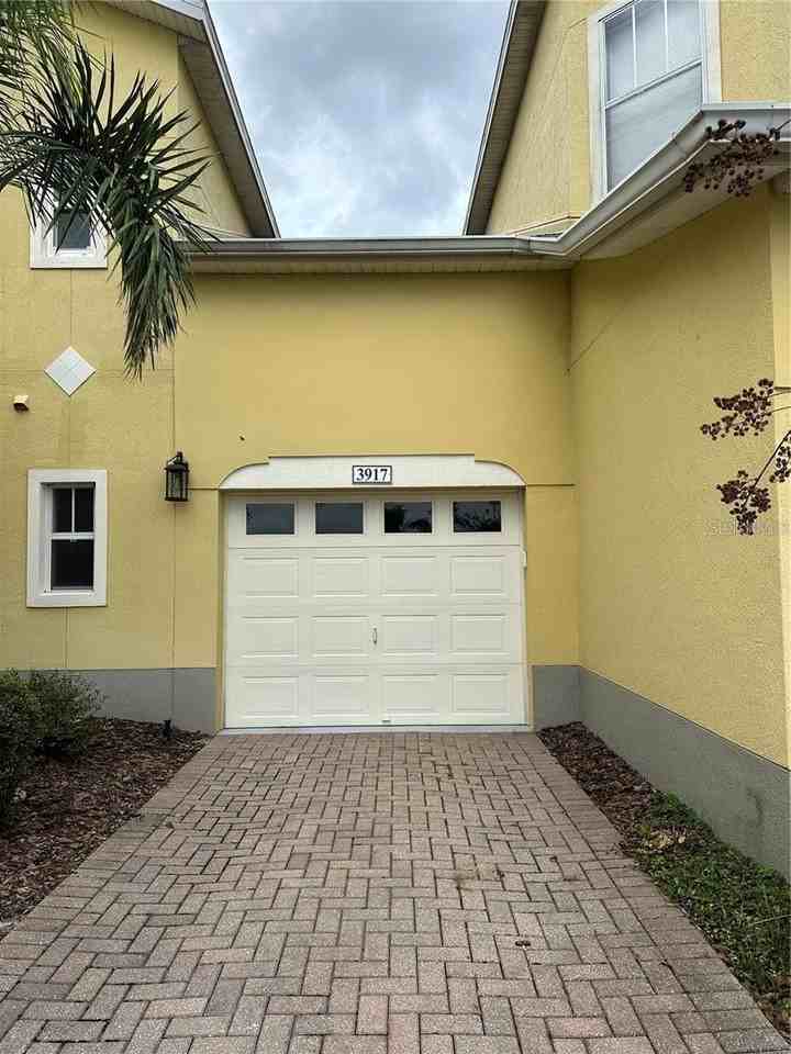 3917 Serenade Ln - Photo 5 of 36