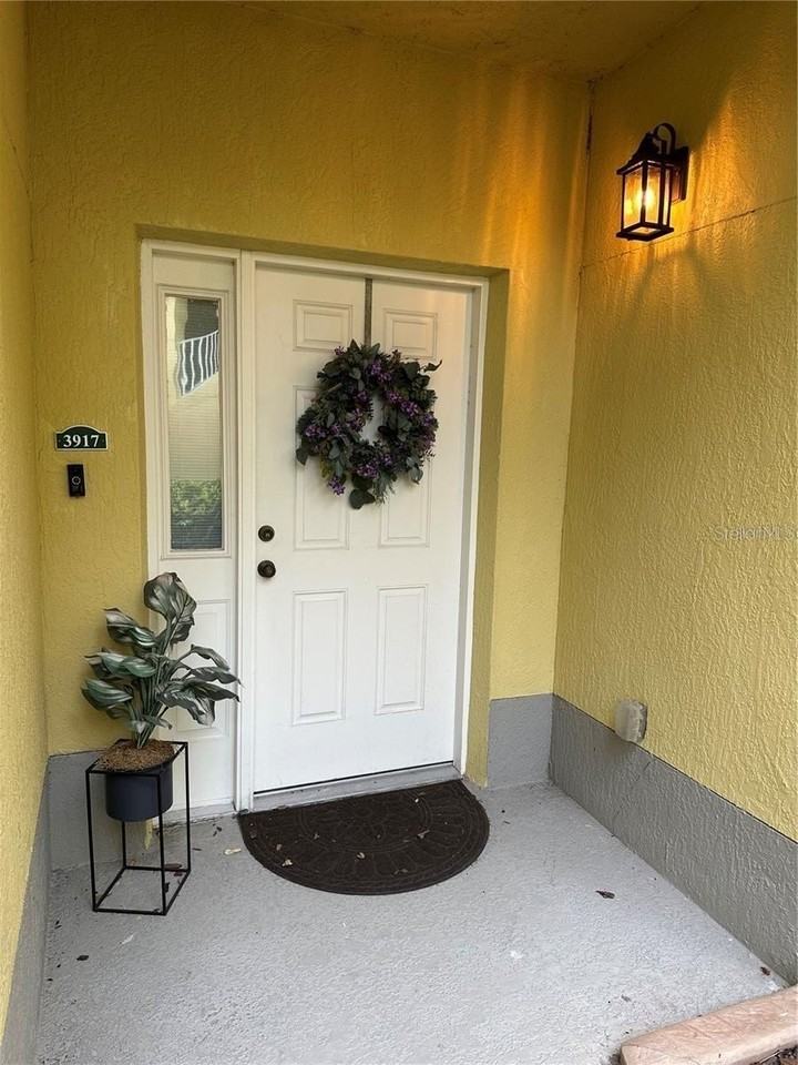 3917 Serenade Ln - Photo 6 of 36