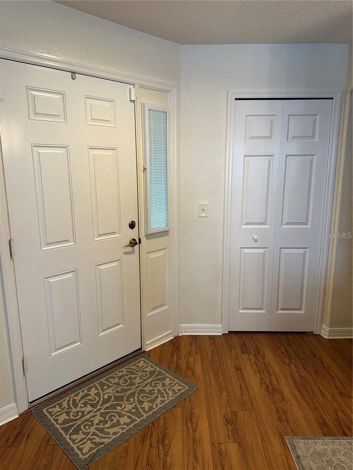 3917 Serenade Ln - Photo 7 of 36