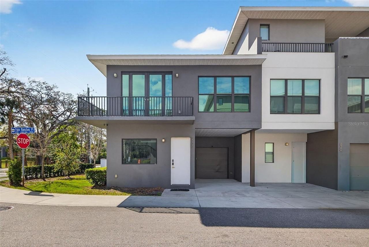 8706 Palm Ranches Pl - Photo 2 of 23