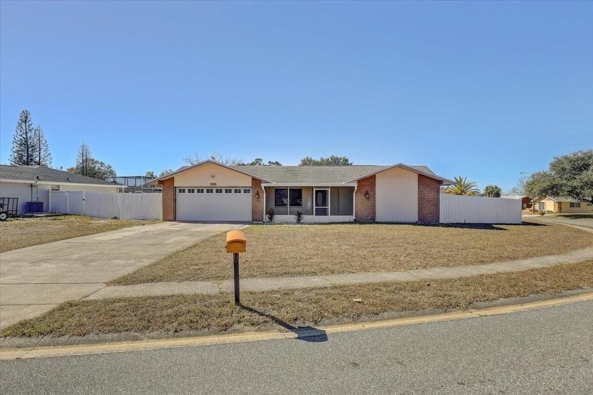 7012 Pin Cherry Ln - Photo 4 of 50