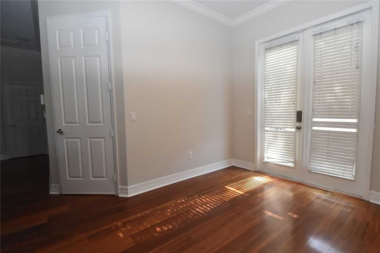 1007 Edison Park Ct - Photo 6 of 17