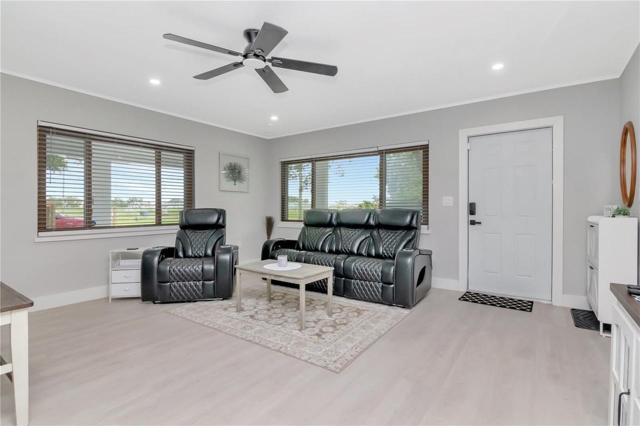 204 7th Ave Nw - Photo 4 of 40