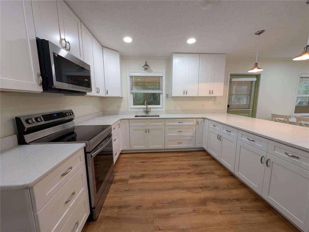 8481 S Great Oaks Dr - Photo 5 of 32