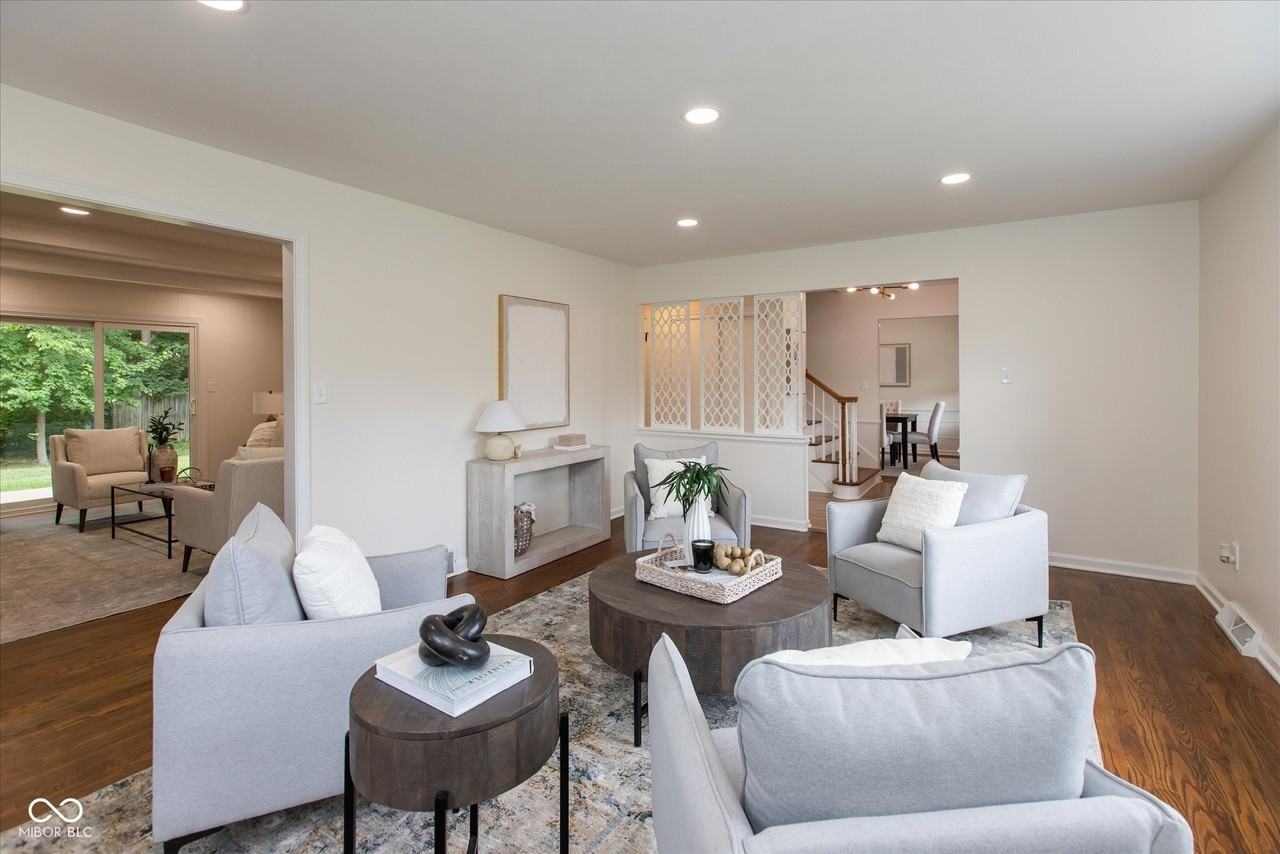 6838 Johnson Rd - Photo 6 of 42