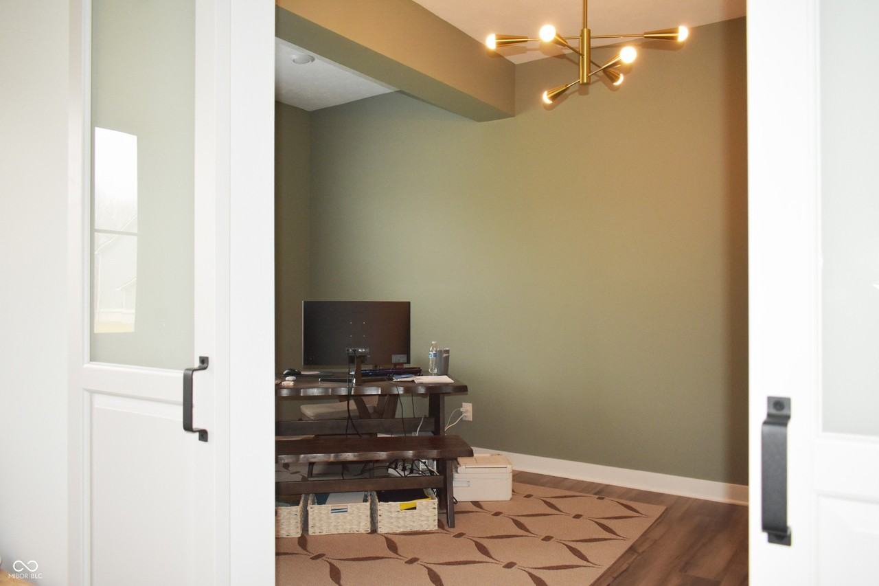 19341 Beruna Way - Photo 6 of 31