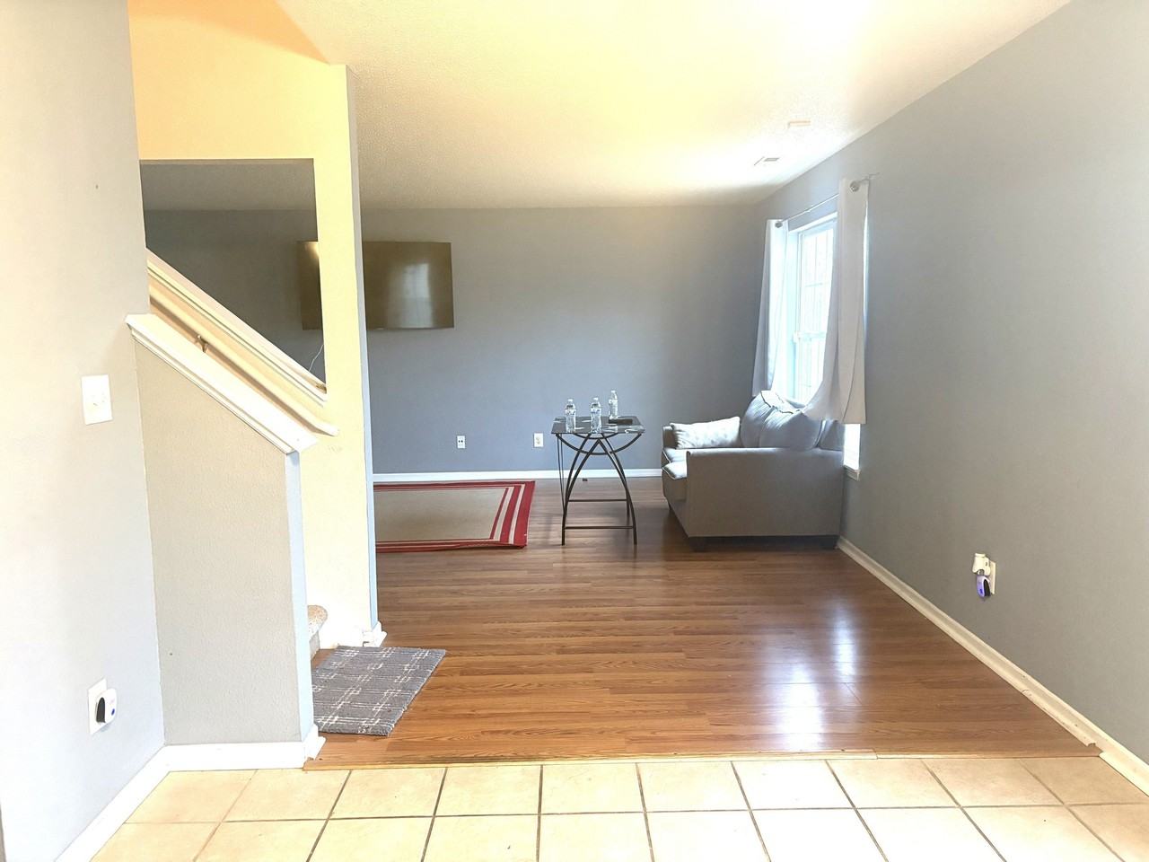 8127 Maple Stream Blvd - Photo 7 of 31