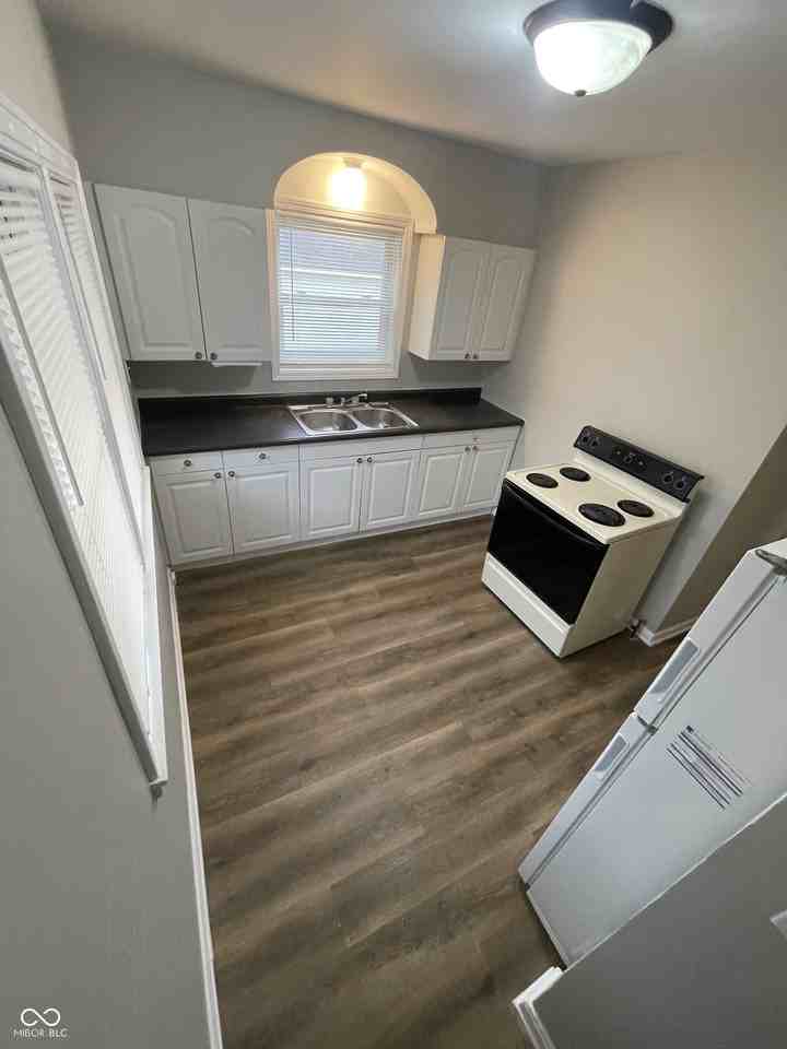 8763 E 46th St - Photo 5 of 14