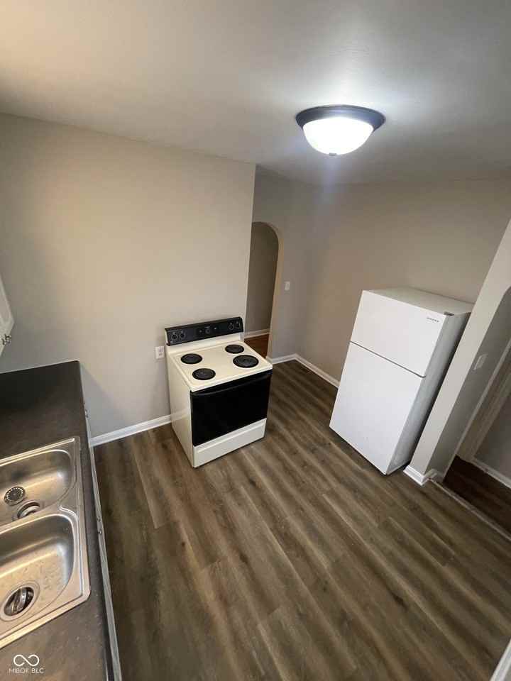 8763 E 46th St - Photo 6 of 14