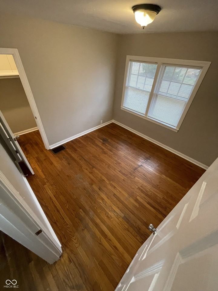 8763 E 46th St - Photo 7 of 14