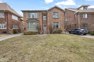 featured image of 904 Trombley Rd