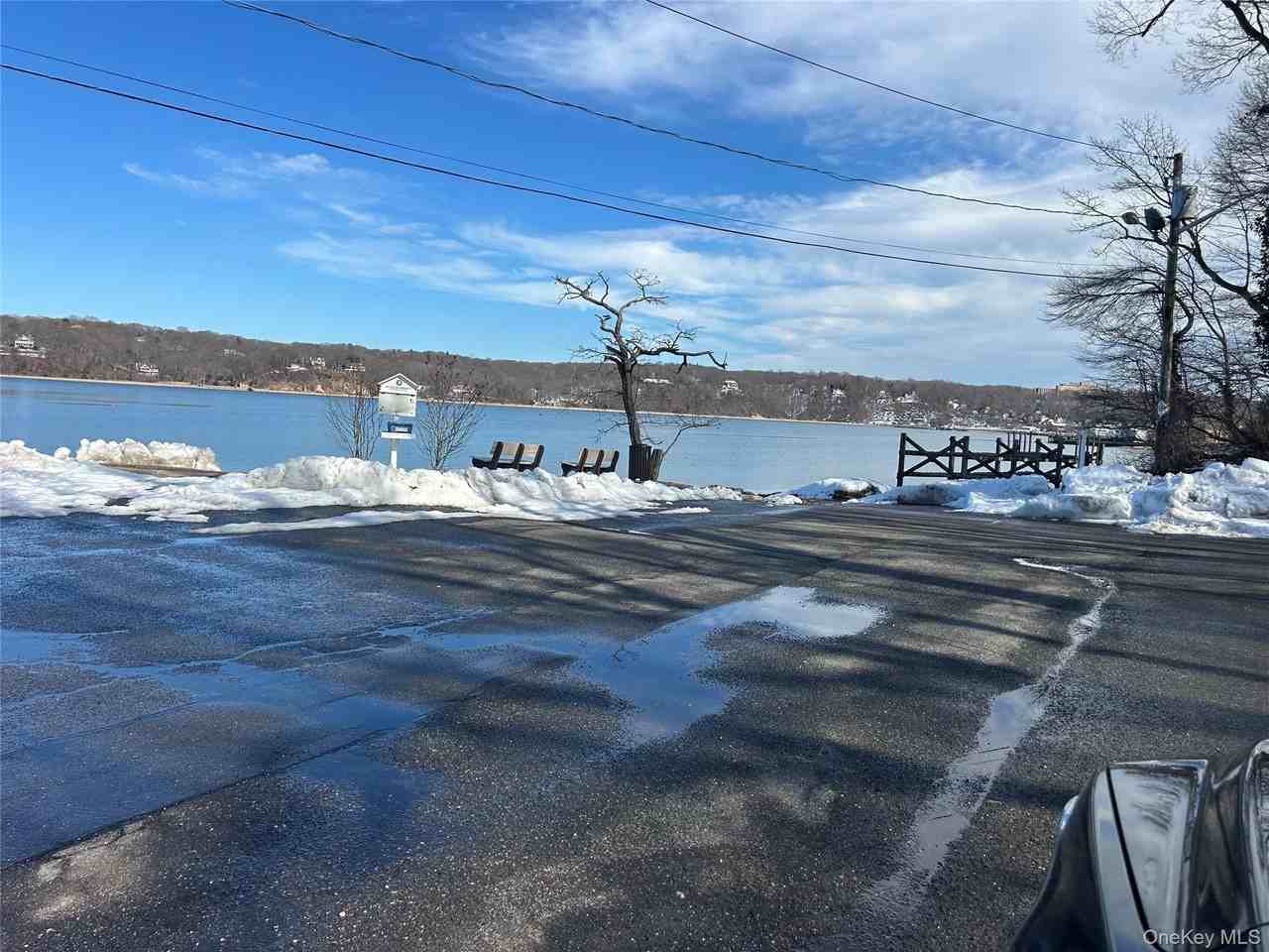 7 Cedar Ave - Photo 2 of 11