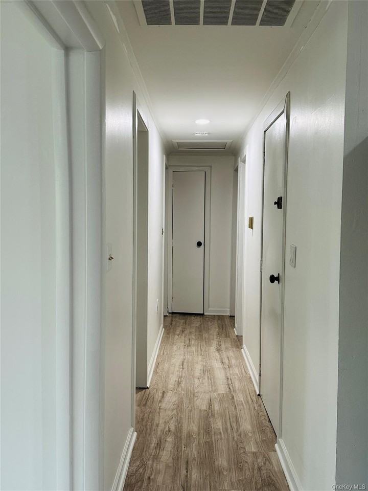 63 Rio Dam Rd - Photo 7 of 12