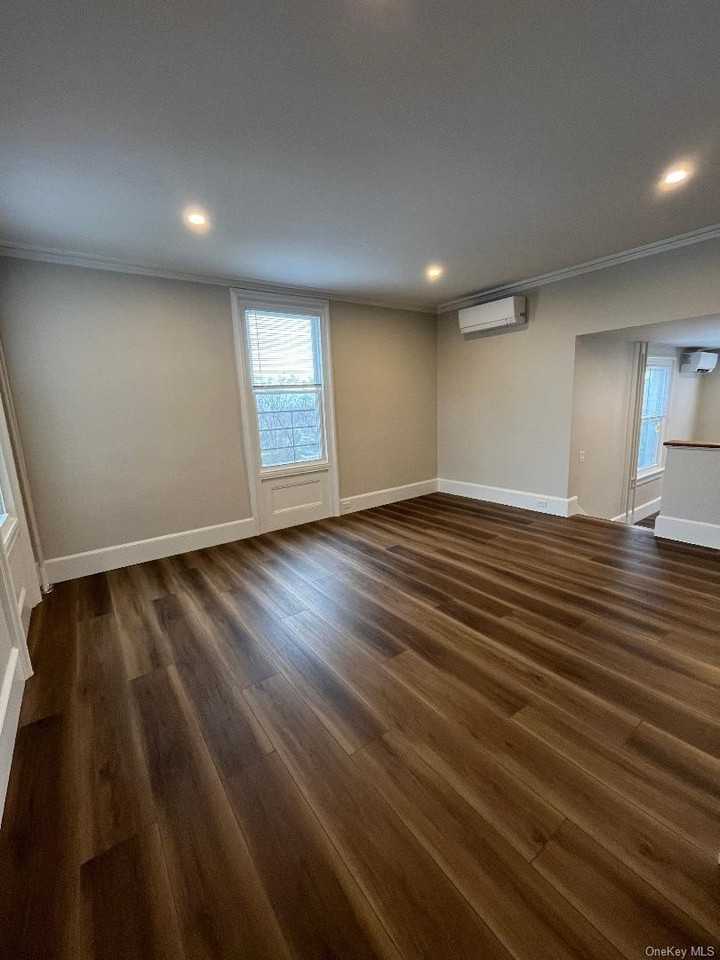 19 Hudson Ter Apt 2nd - Photo 7 of 18