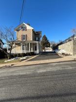 19 Hudson Ter Apt 2nd - Photo 1 of 1