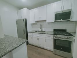 featured image of 82 Lindale St #1