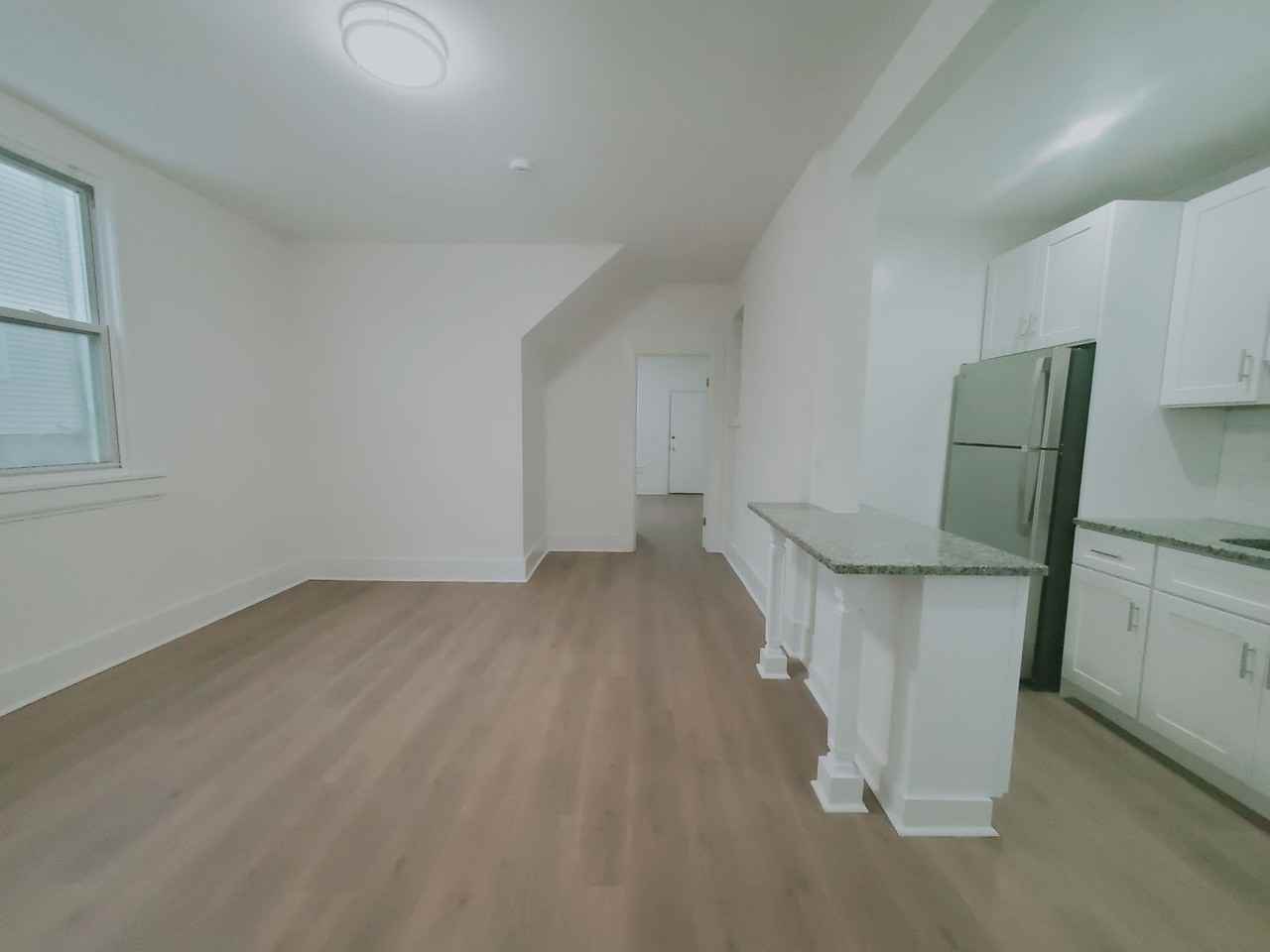 82 Lindale St #1 - Photo 3 of 6