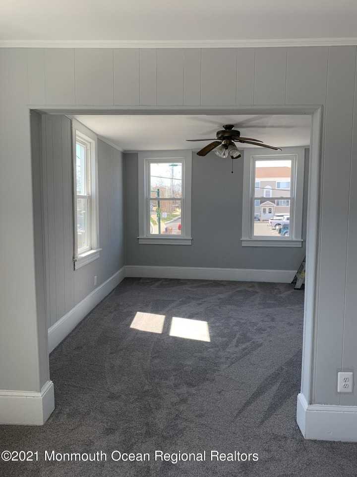 500 Main St Uppr Front - Photo 4 of 13